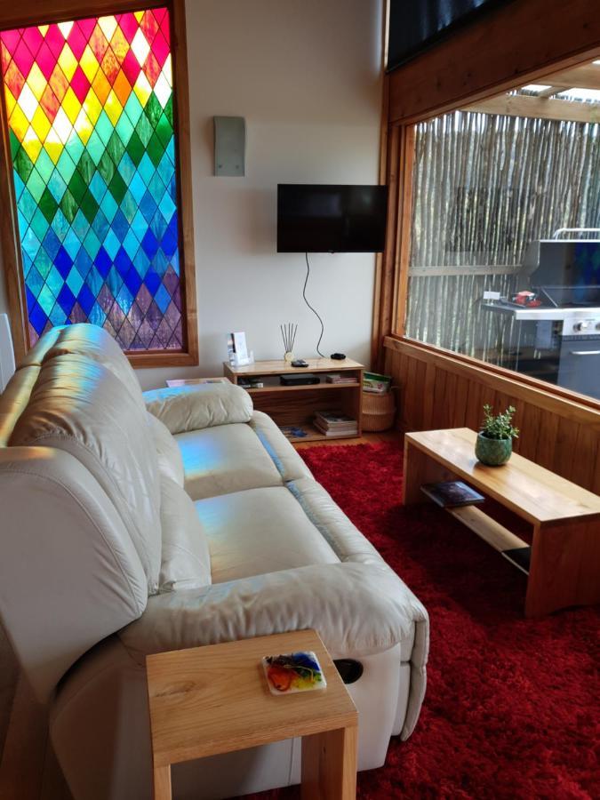 Woodbridge Hill Hideaway Villa ภายนอก รูปภาพ